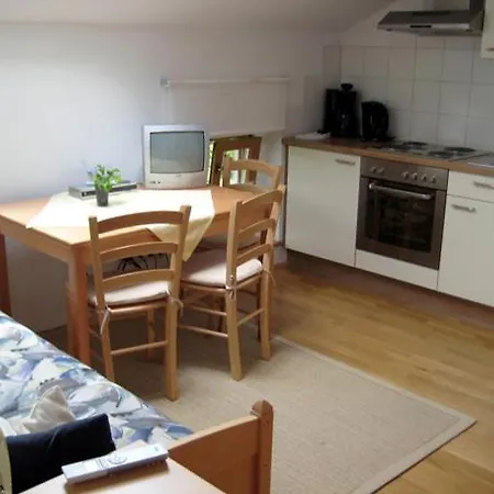 Lehnecker Ferienwohnungen * Neuötting